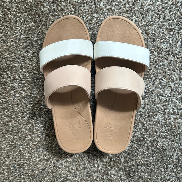 Reef Cream and Tan Double Strap Sandals - Picture 9 of 10